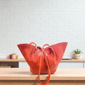 RARE Color- Portland Leather Goods Large Devan in KOI